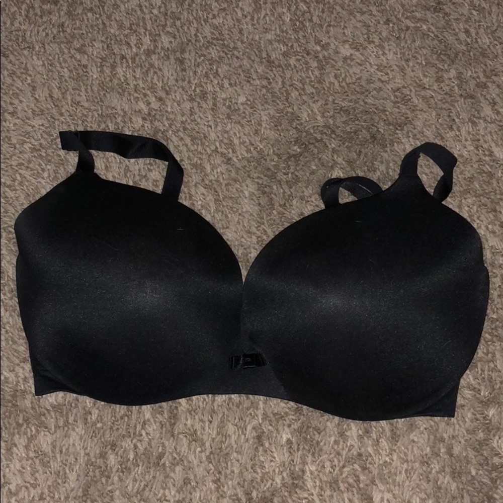 34DDD VICTORIA SECRET BRA